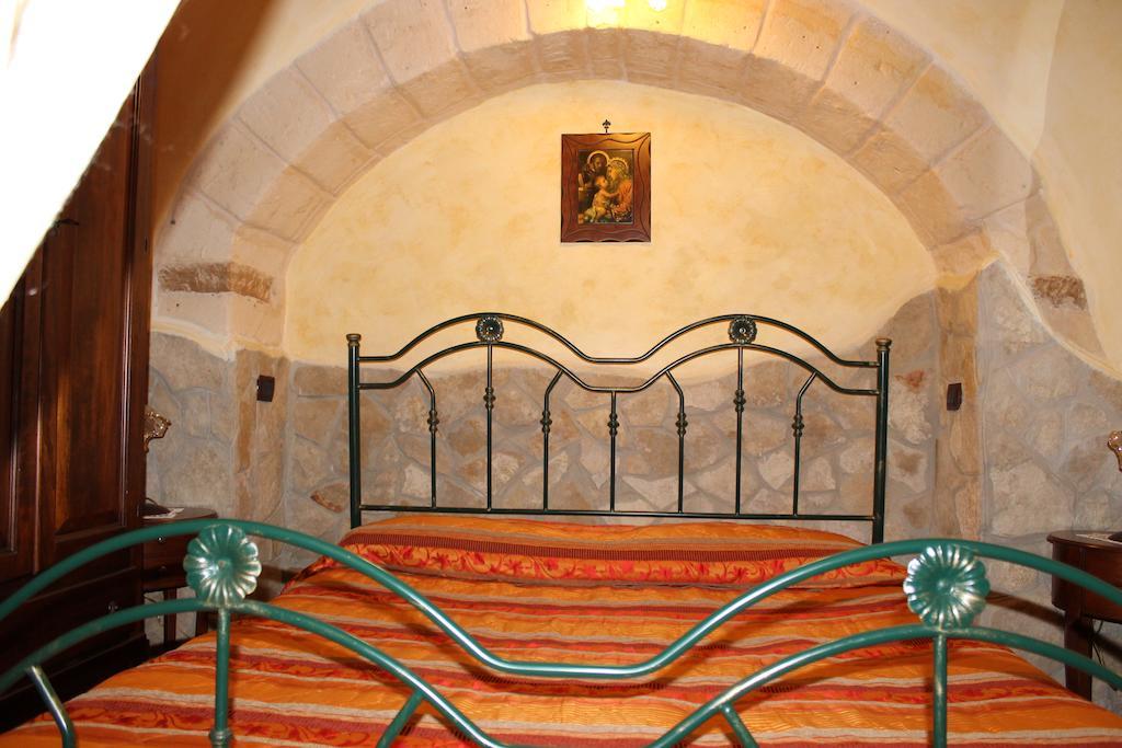 Domusfrumenti Oria  Exterior foto